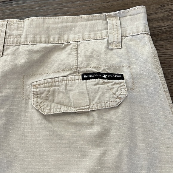 Beverly Hill Polo Club men’s khaki cargo shorts - Picture 9 of 14